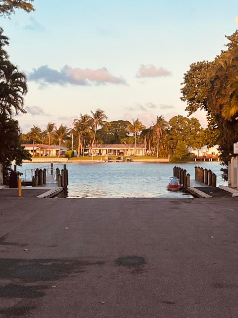 Tiny photo for 1410 Beta Court N, Lake Clarke Shores, FL 33406 (MLS # R11159869)