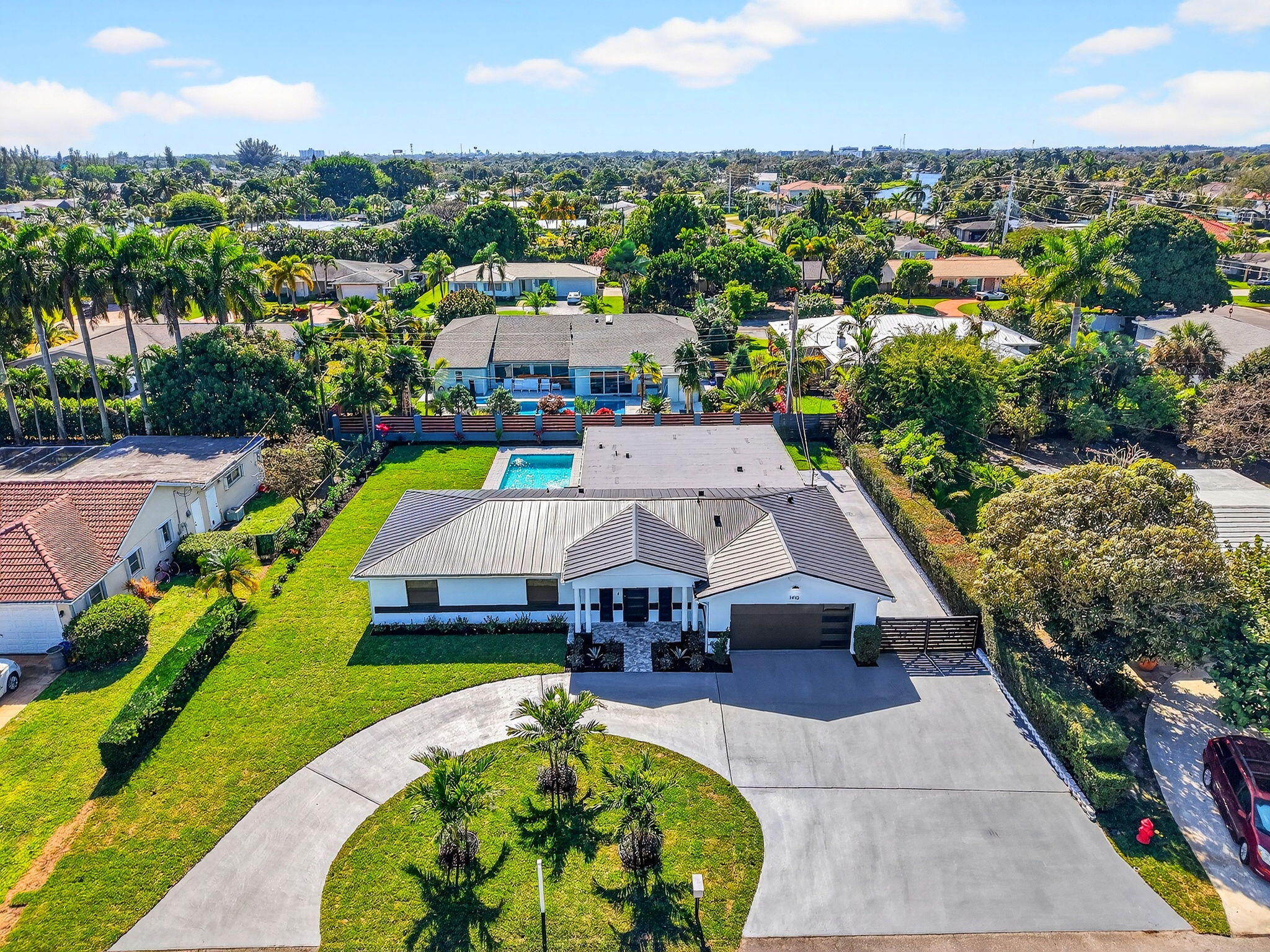 LAKE CLARKE ISLE 2 - Residential