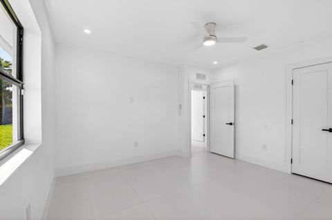 Tiny photo for 1410 Beta Court N, Lake Clarke Shores, FL 33406 (MLS # R11159869)