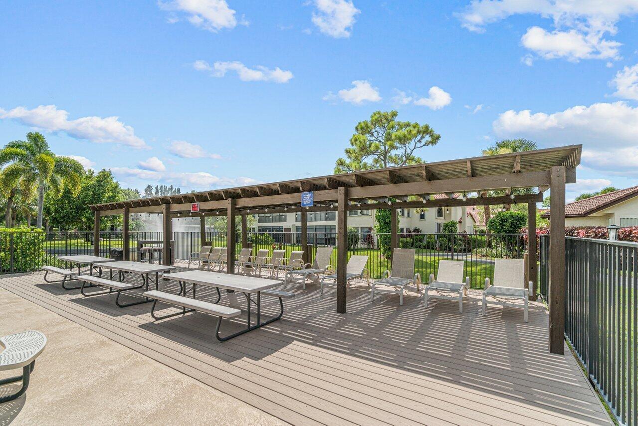 LUCERNE  CONDOS 1, 1A, 2 THRU 15 AND 23 THRU 28 - Residential