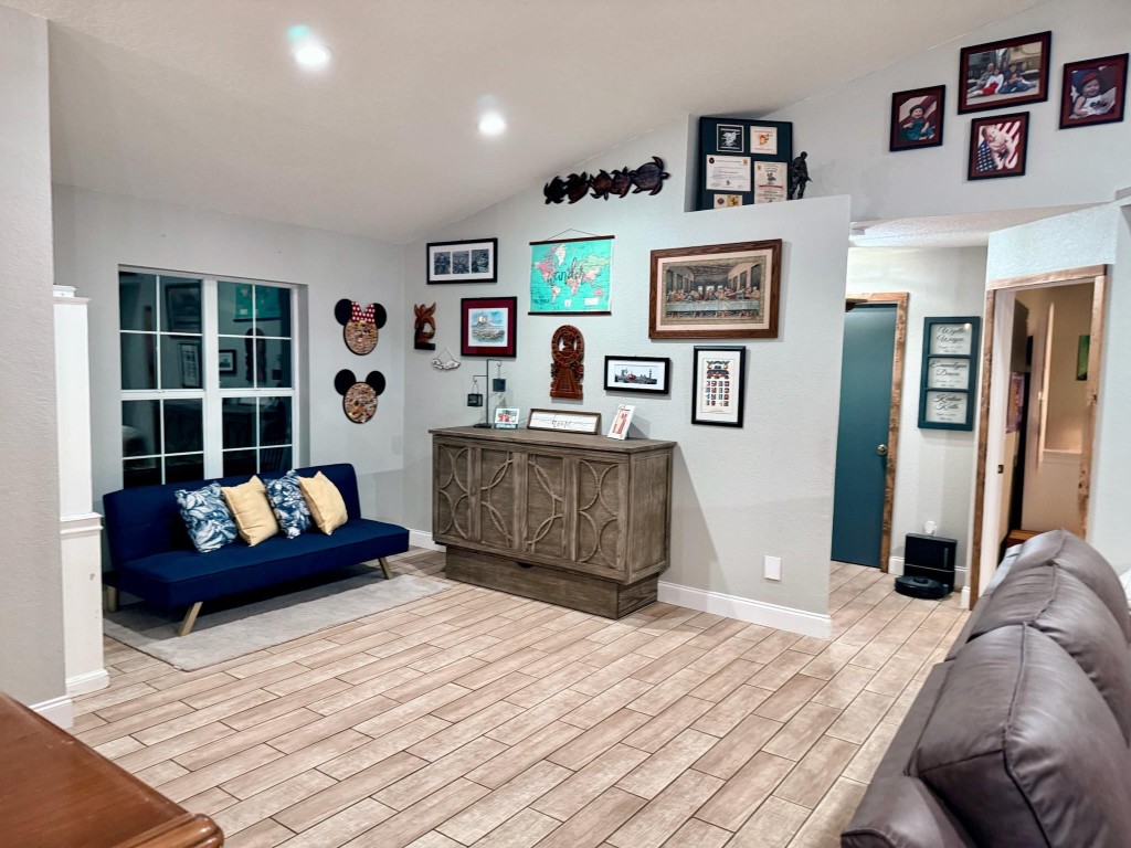 R-Bar Estates - Residential