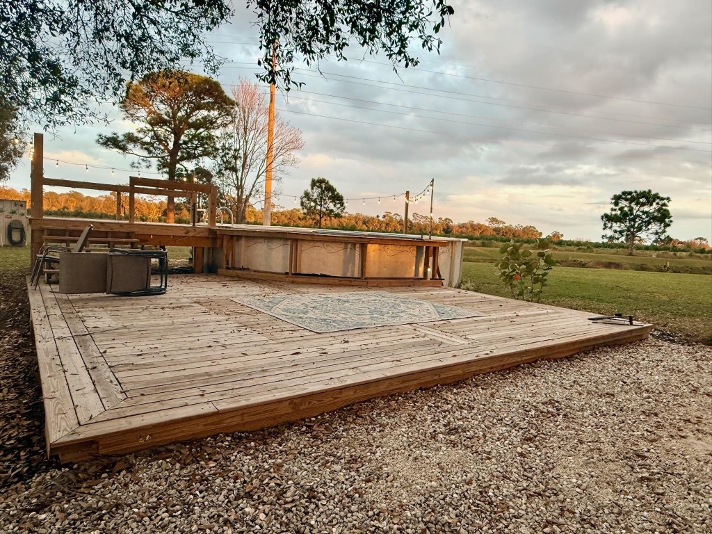 R-Bar Estates - Residential