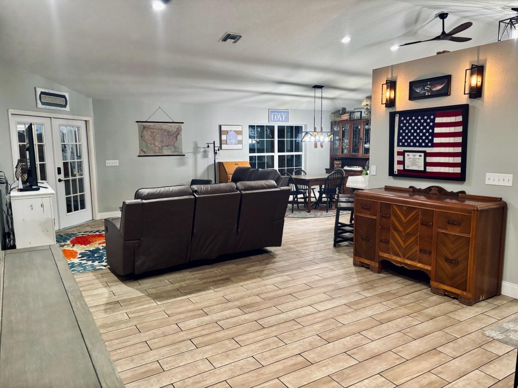 R-Bar Estates - Residential