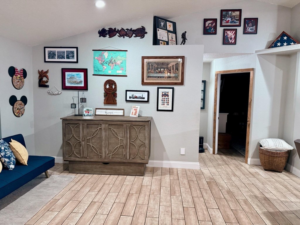 R-Bar Estates - Residential