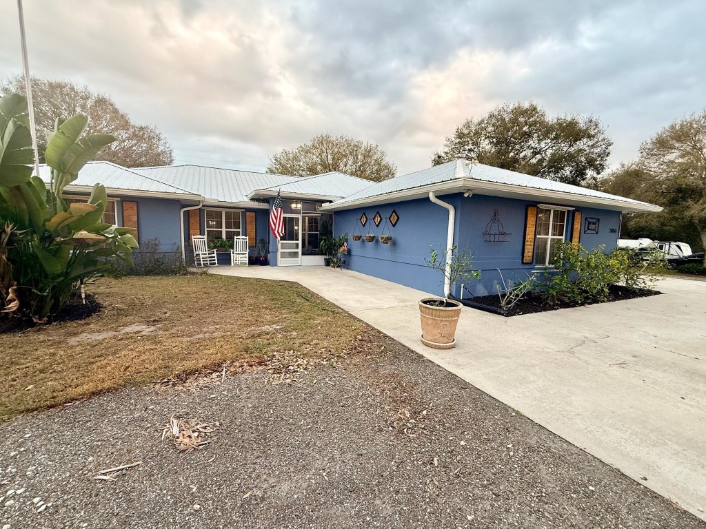 R-Bar Estates - Residential