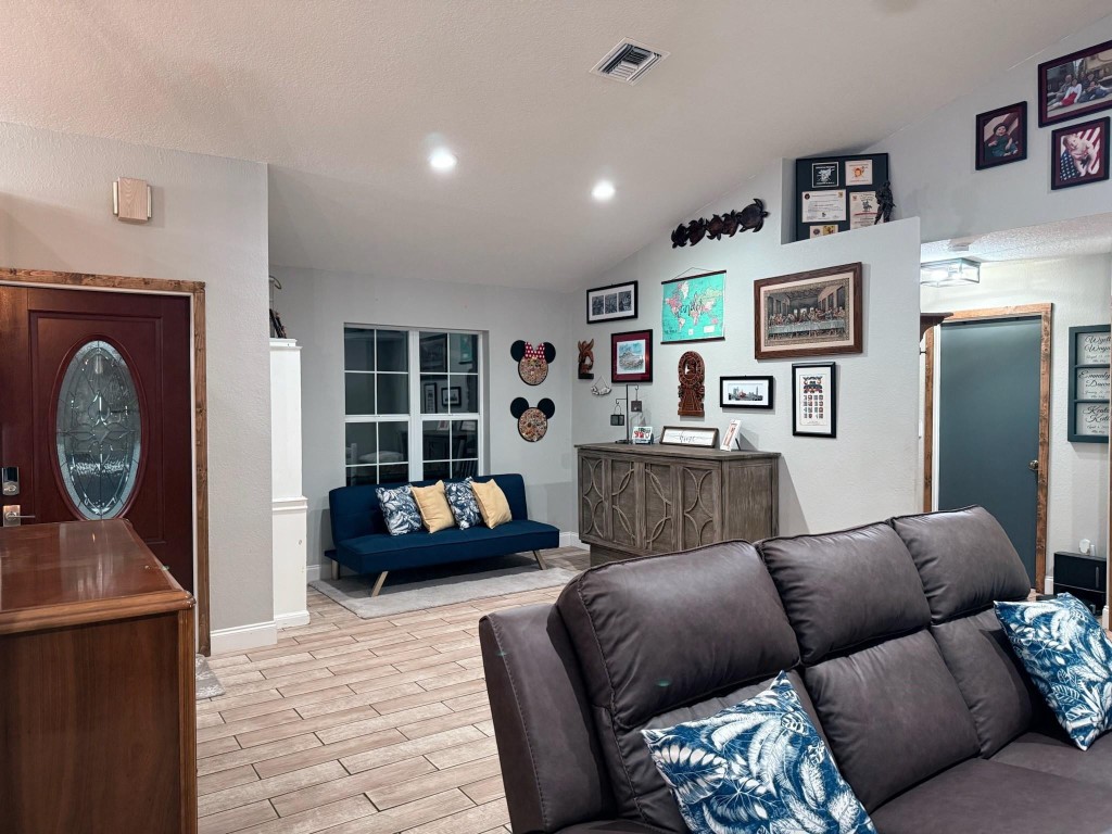 R-Bar Estates - Residential