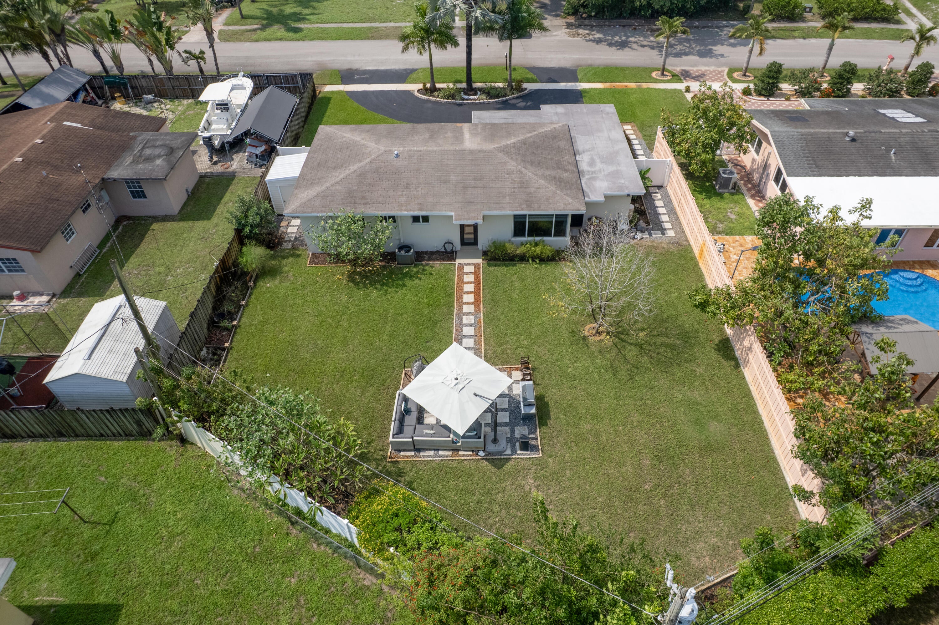 1530 SW 25TH Avenue