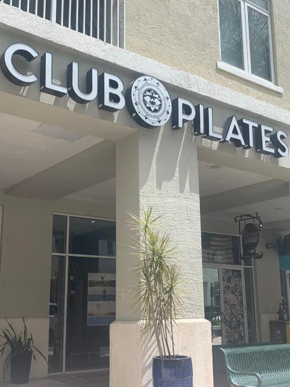 VILLAGE AT ABACOA CONDO - Residential Lease