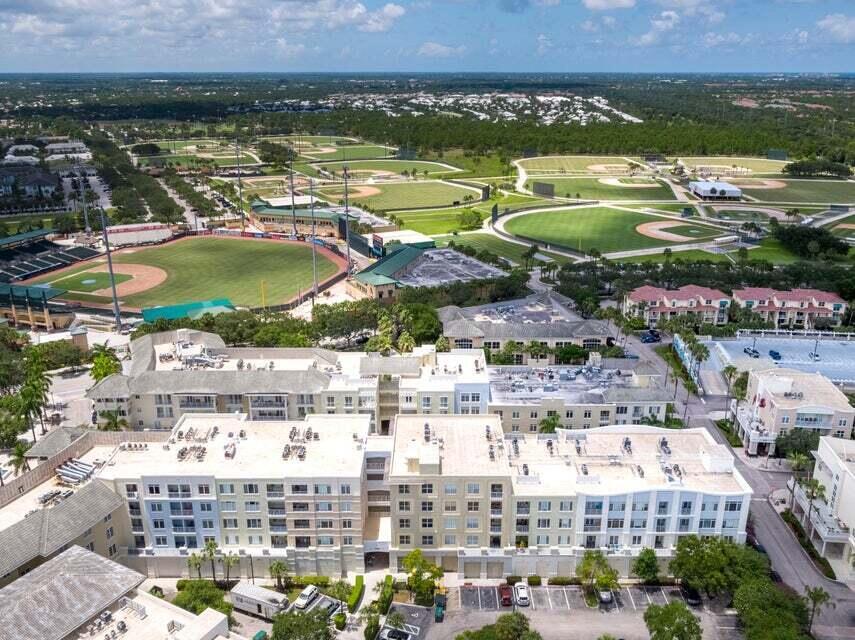 VILLAGE AT ABACOA CONDO - Residential Lease