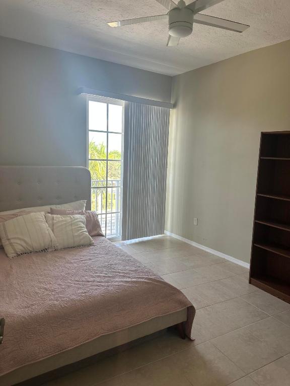 VILLAGE AT ABACOA CONDO - Residential Lease