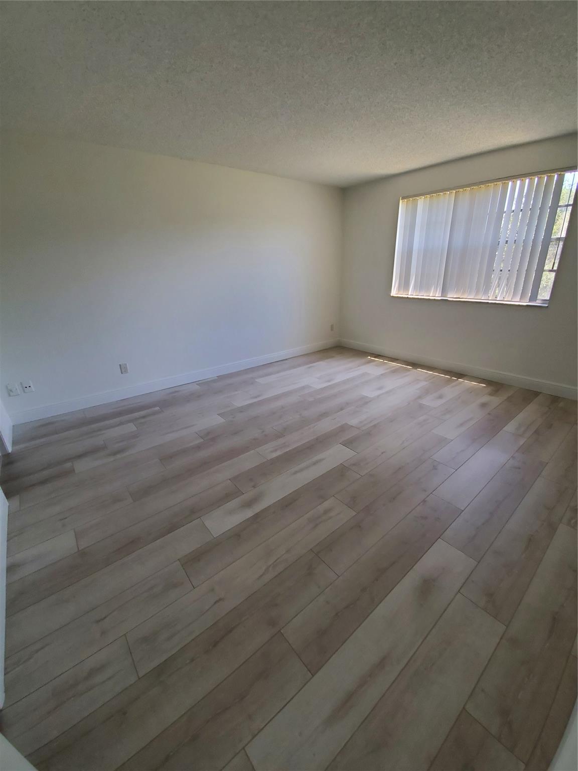 Ramblewood South 78-19 B - Residential Lease