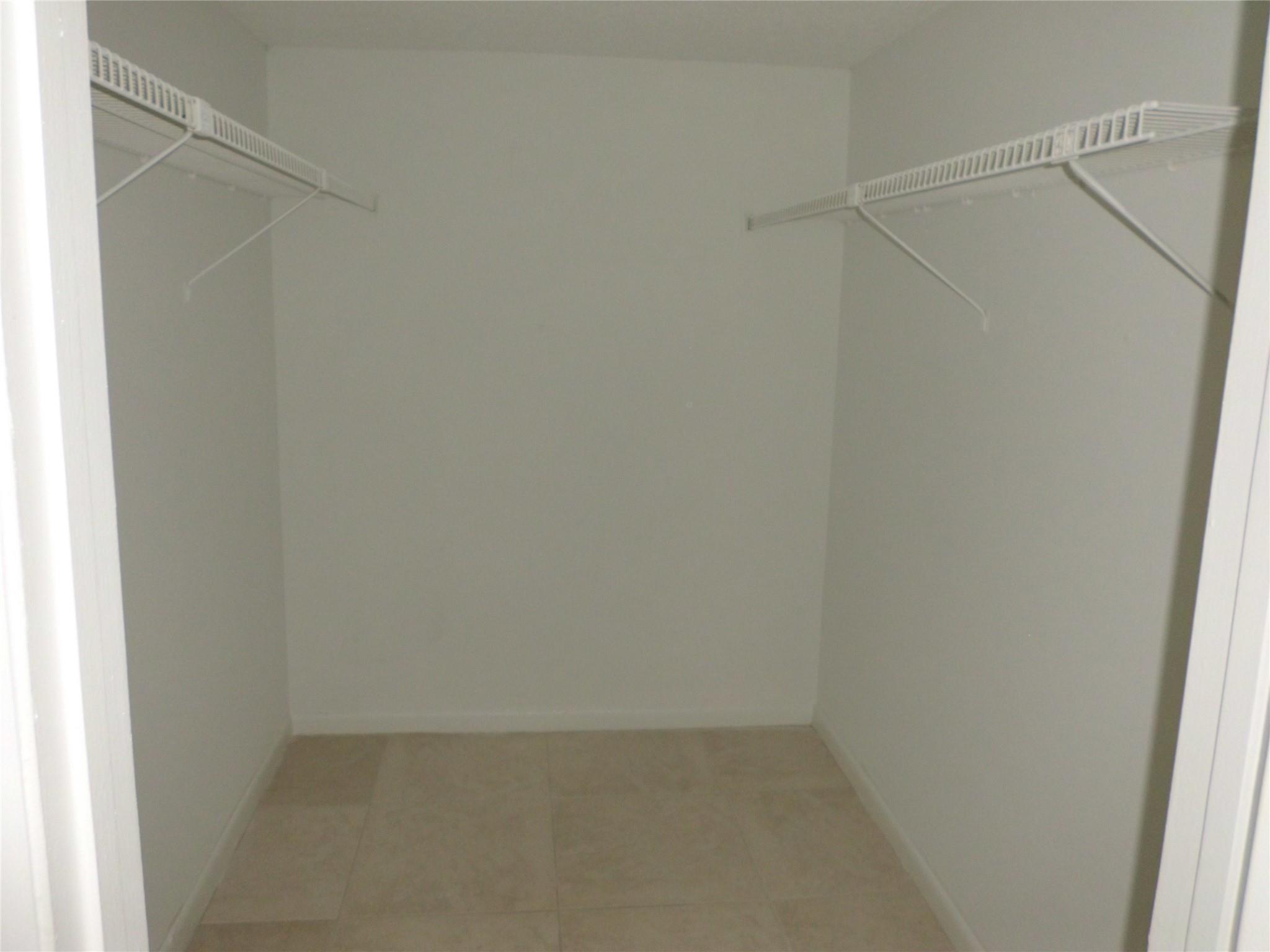 Ramblewood South 78-19 B - Residential Lease