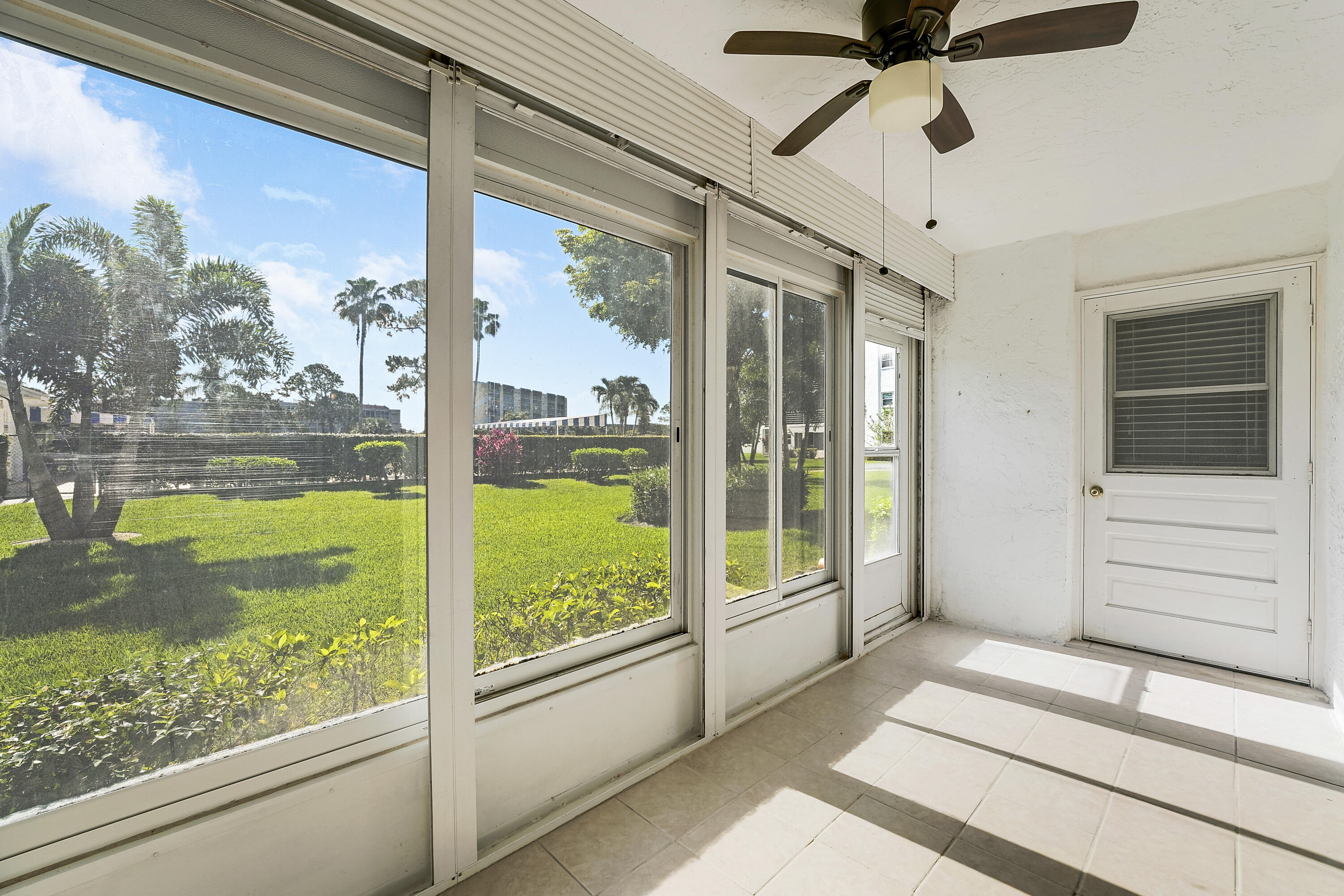 ESSEX AT POINCIANA CONDO - Residential Lease