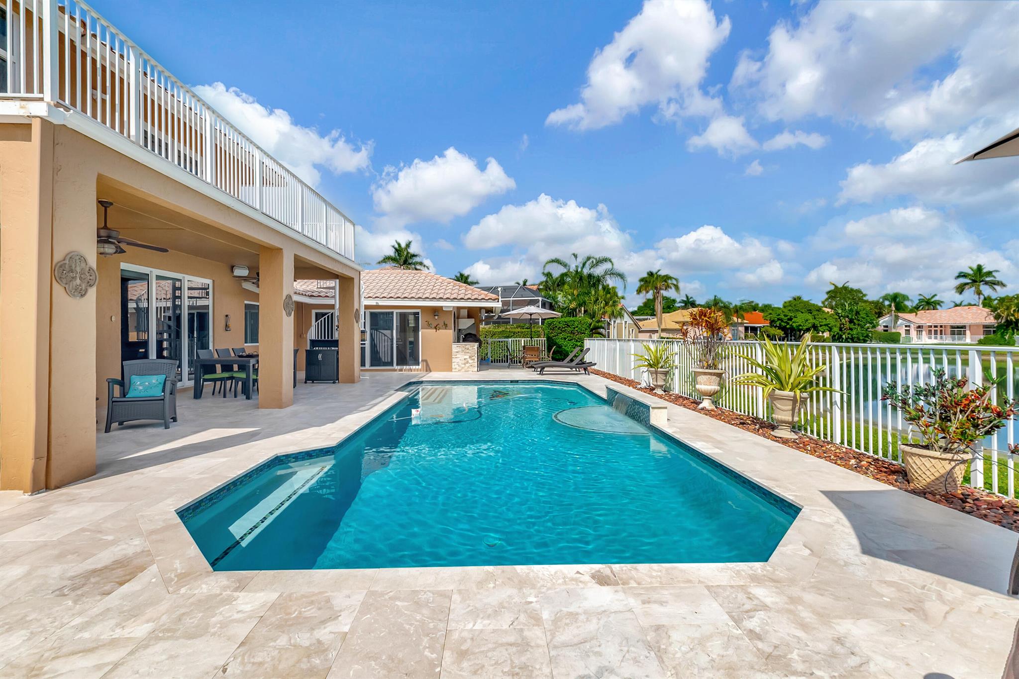 BOCA ISLES NORTH/ BOCA ISLES - Residential