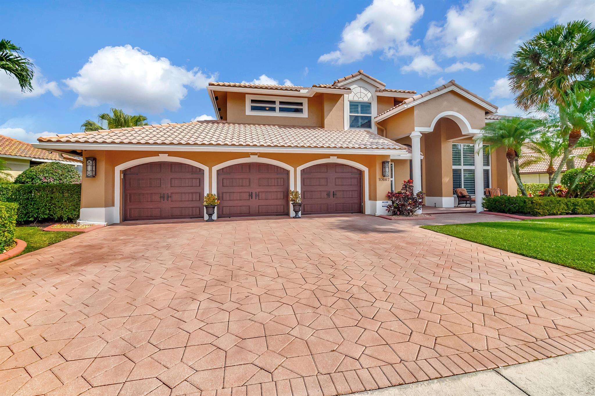 BOCA ISLES NORTH/ BOCA ISLES - Residential