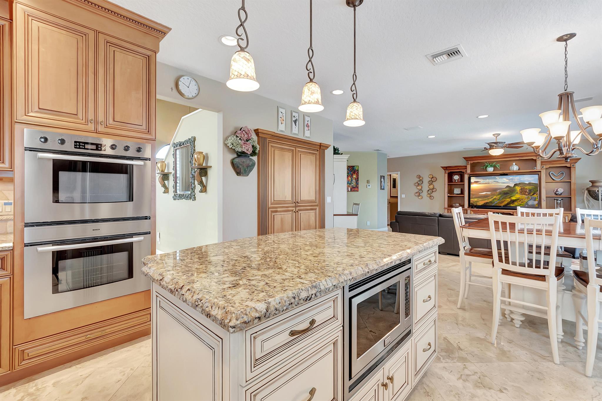 BOCA ISLES NORTH/ BOCA ISLES - Residential