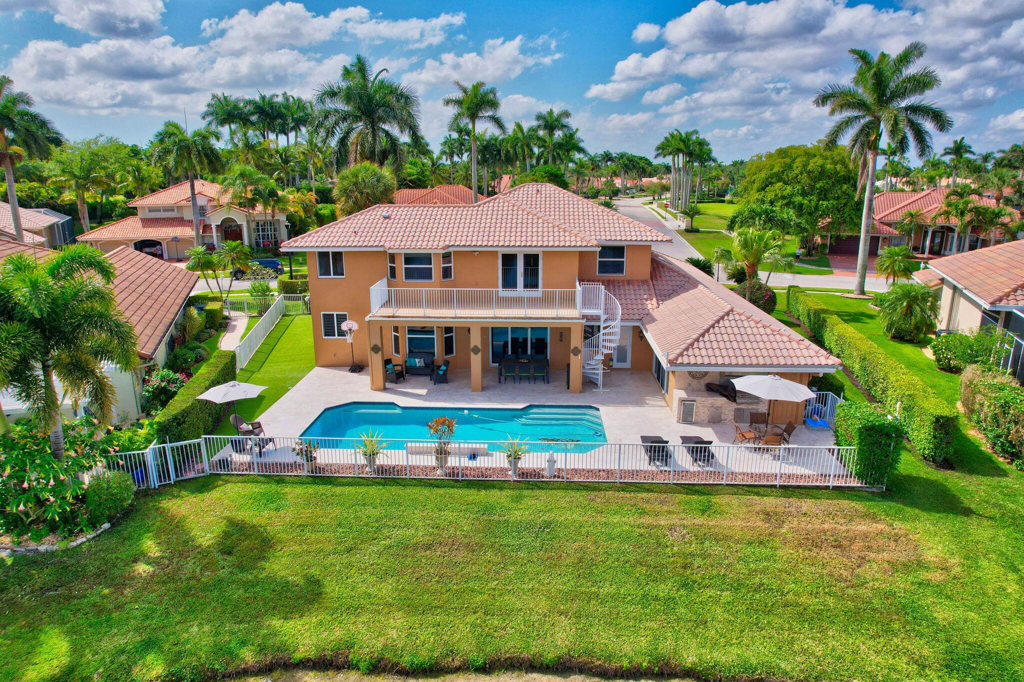 BOCA ISLES NORTH/ BOCA ISLES - Residential