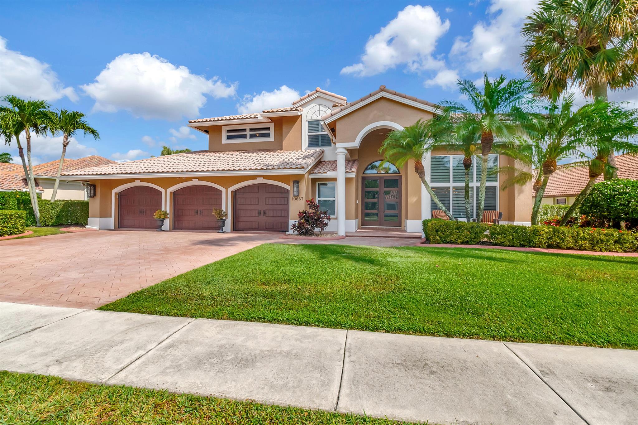 BOCA ISLES NORTH/ BOCA ISLES - Residential