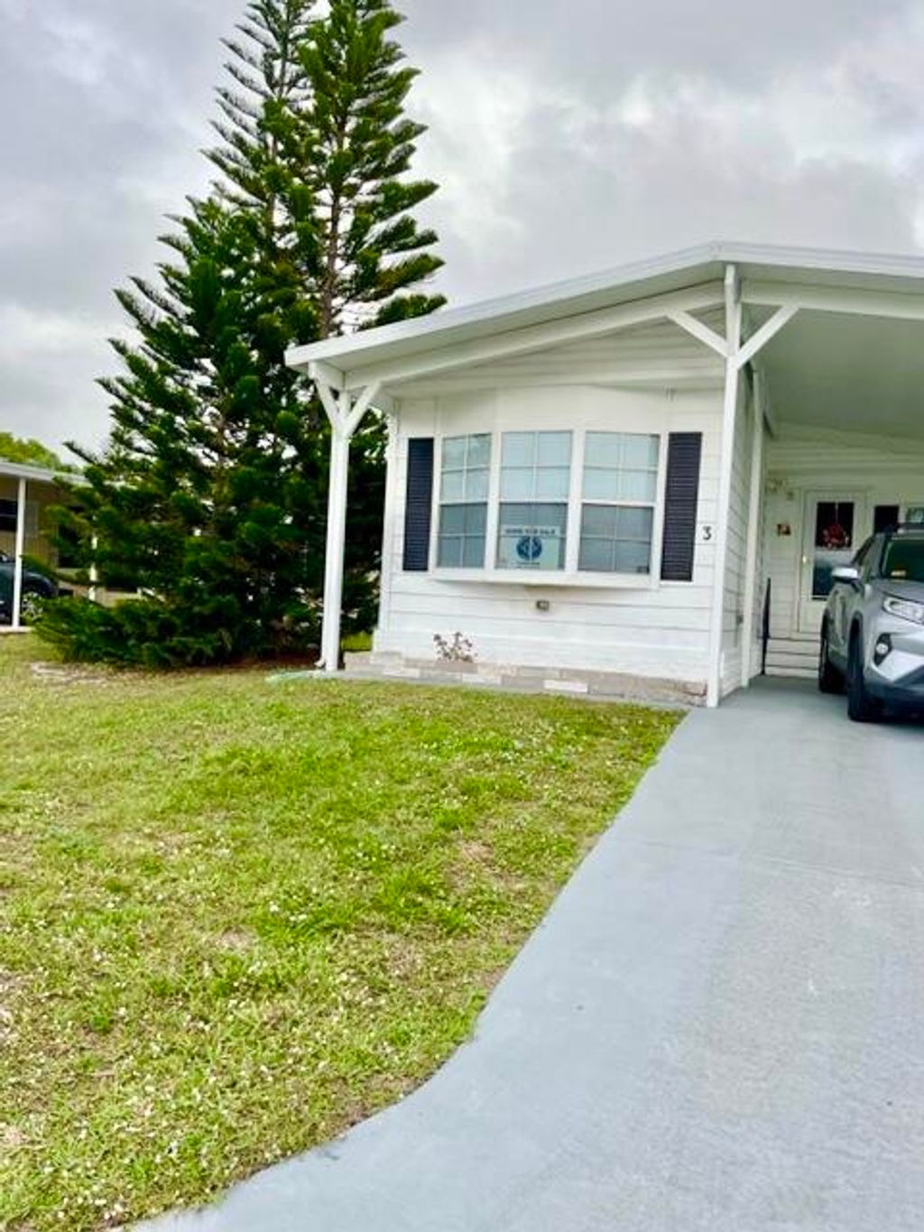 Photo of 3 Oliva Road, Port Saint Lucie, FL 34952 (MLS # R11062660)