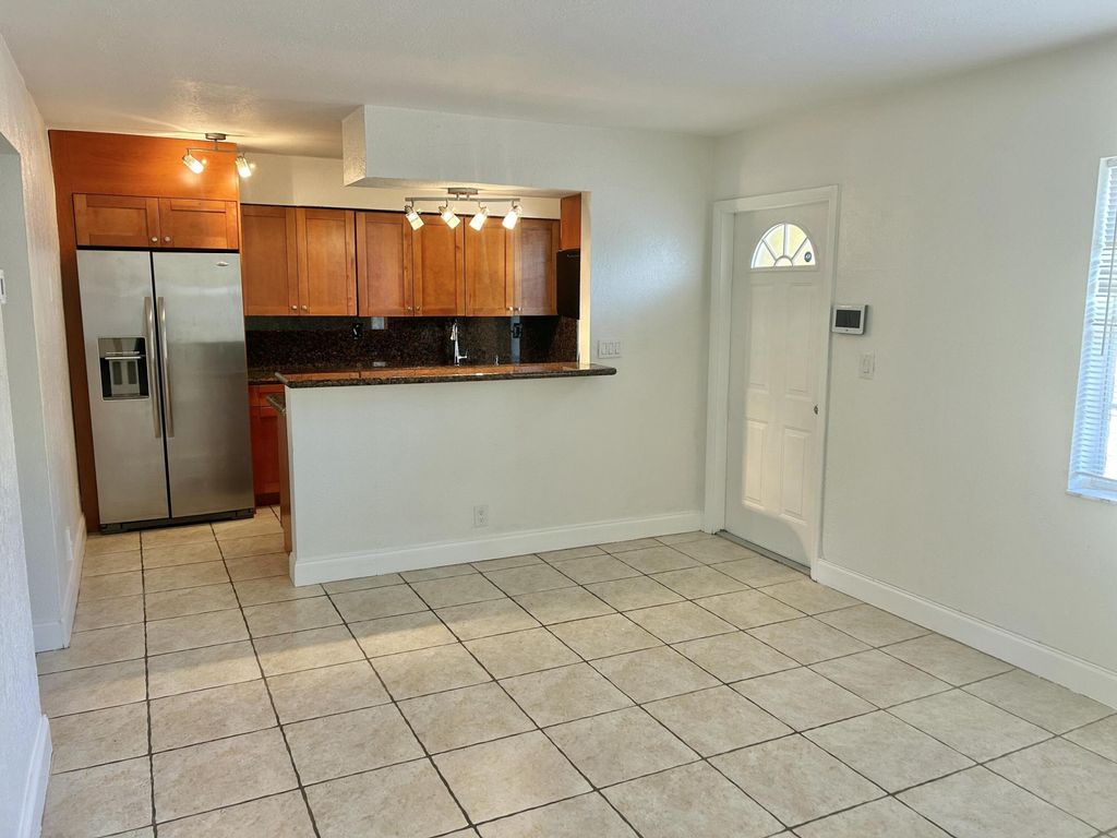 Photo of 51 NE 24th Street #4, Wilton Manors, FL 33305 (MLS # B26026074)