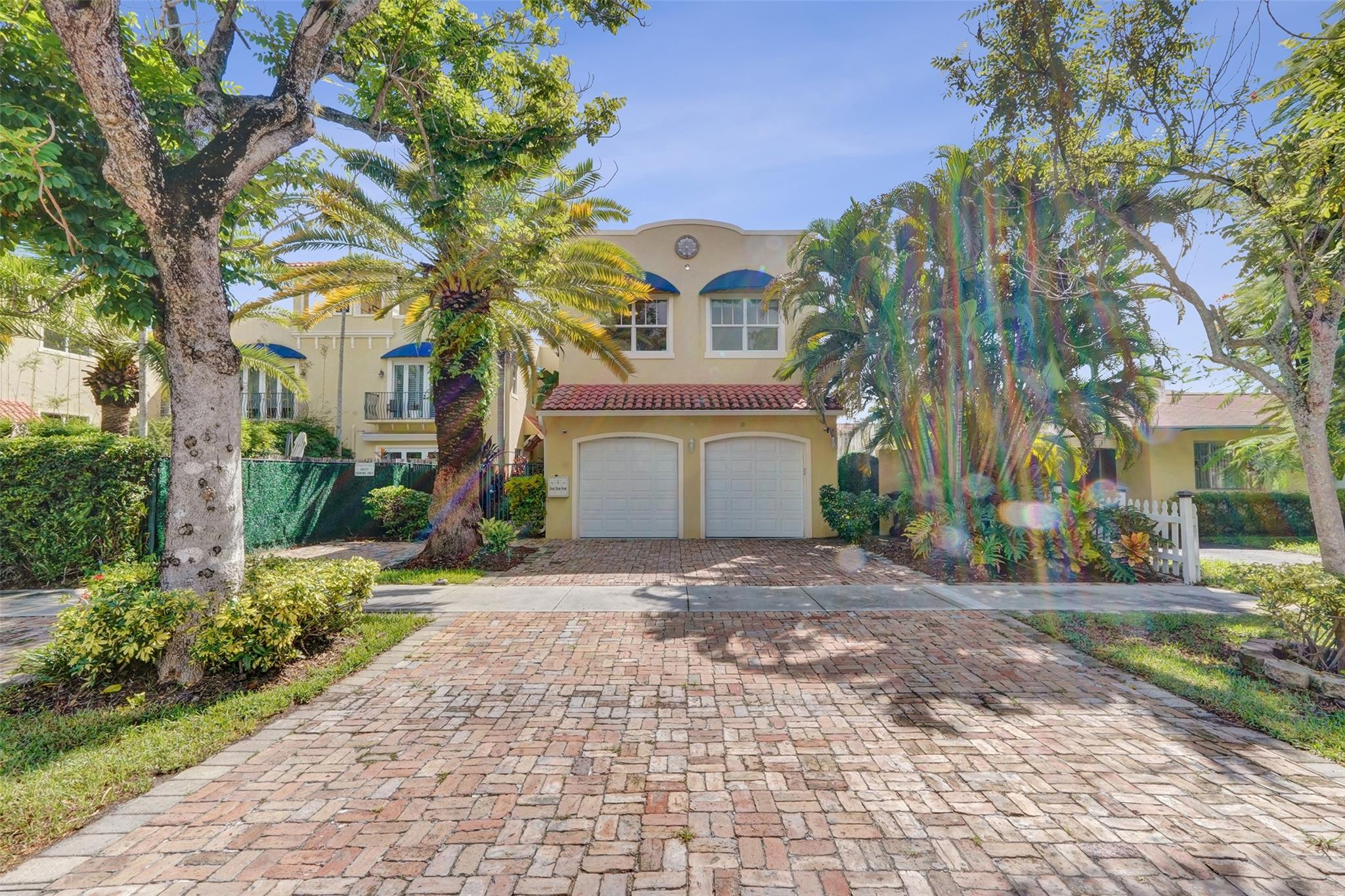 710 NE 15th Avenue 710