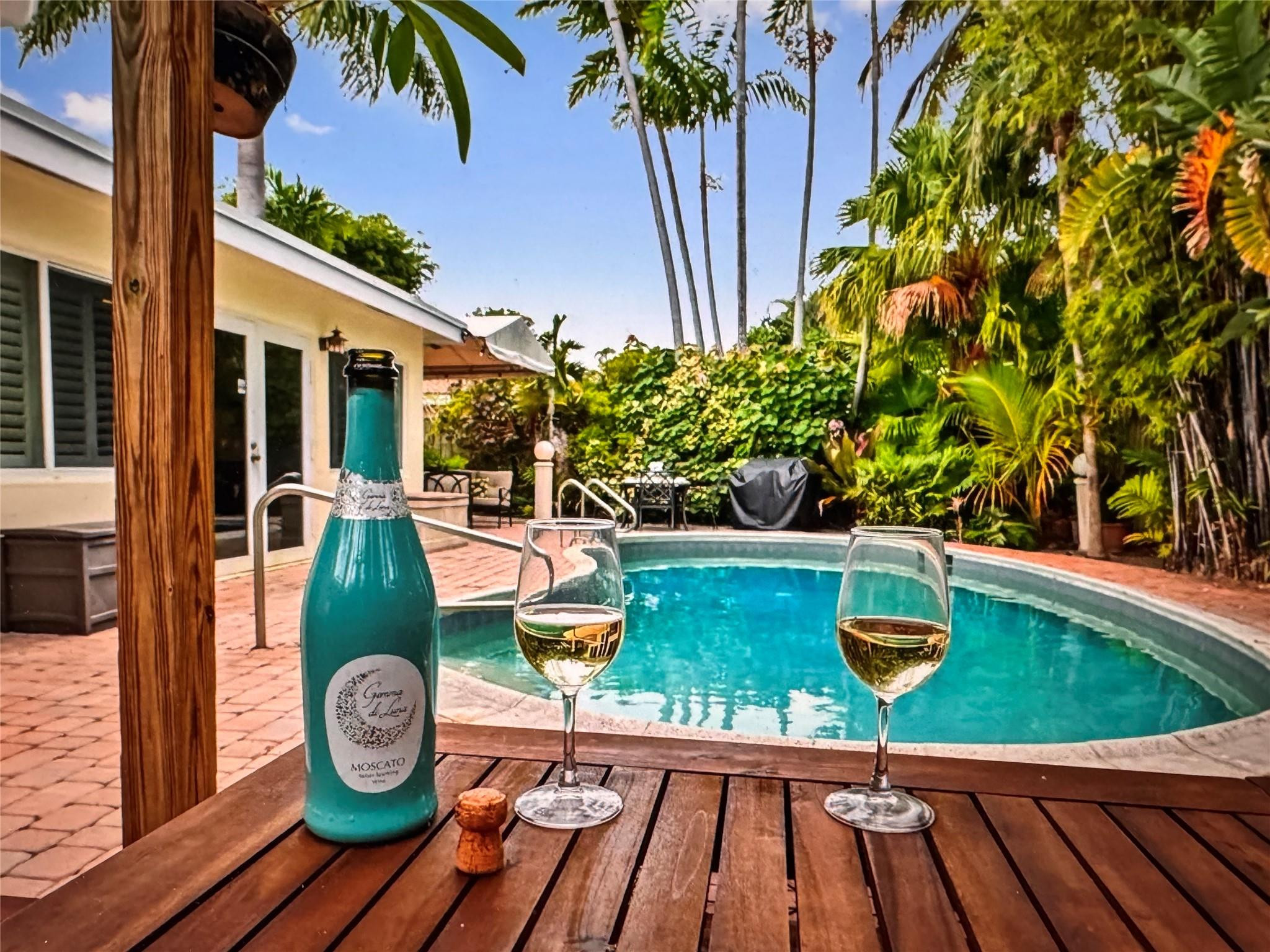 Coral Point 31-27 B - Residential Lease