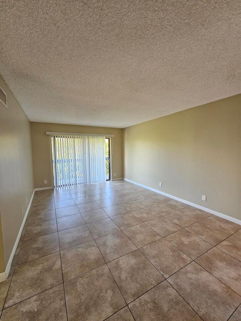 Photo of 1750 N Congress Avenue #405, West Palm Beach, FL 33401 (MLS # R11007646)