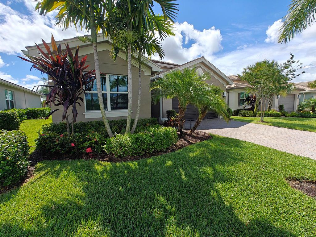 Photo of 11681 SW Hawthorne Hill Road, Port Saint Lucie, FL 34987 (MLS # R10999759)