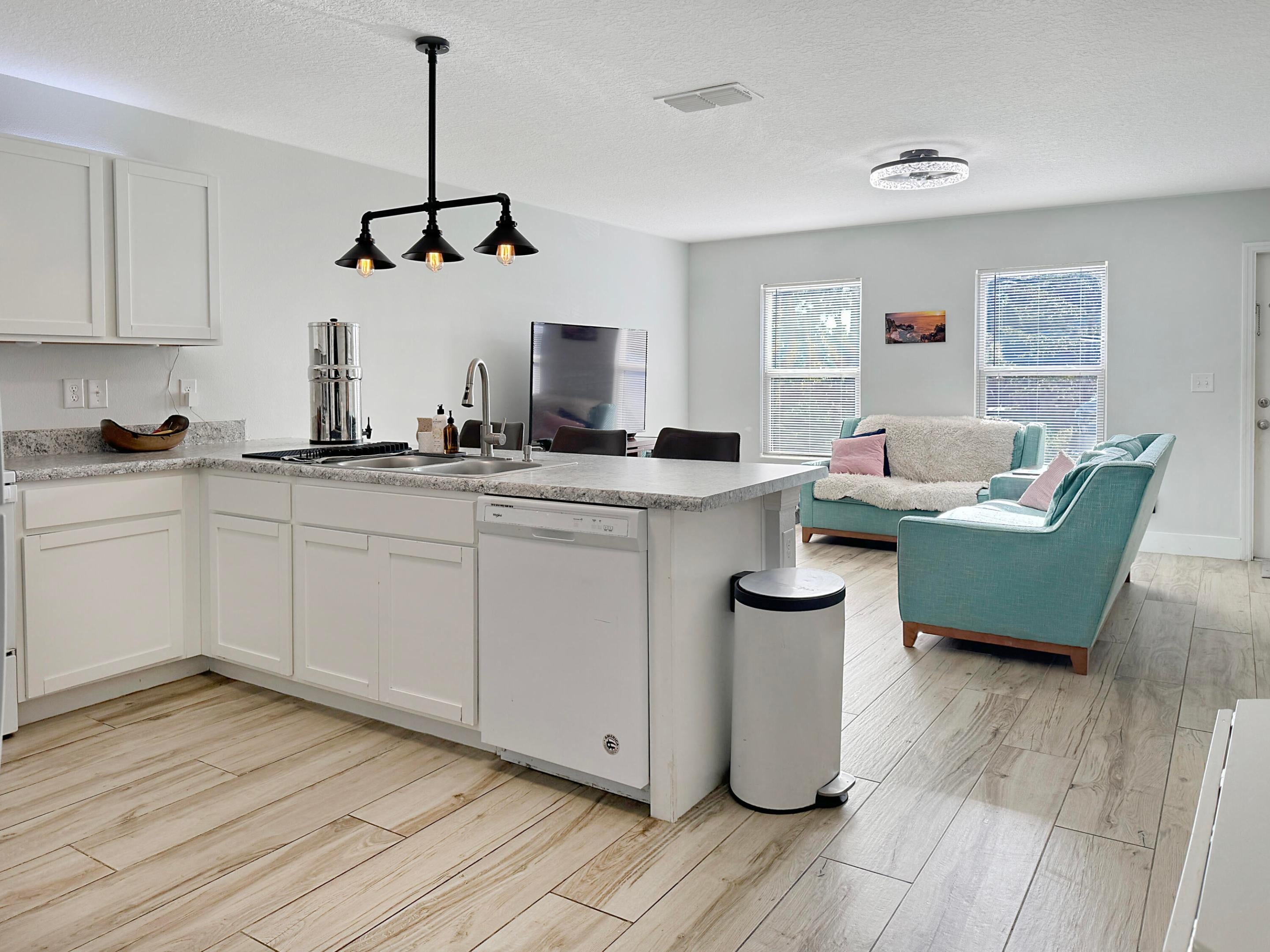 1958 SE Floresta Drive