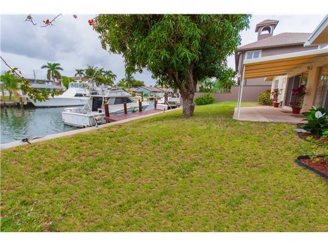SANTAMARIA HARBOR 28-27 B - Residential Lease