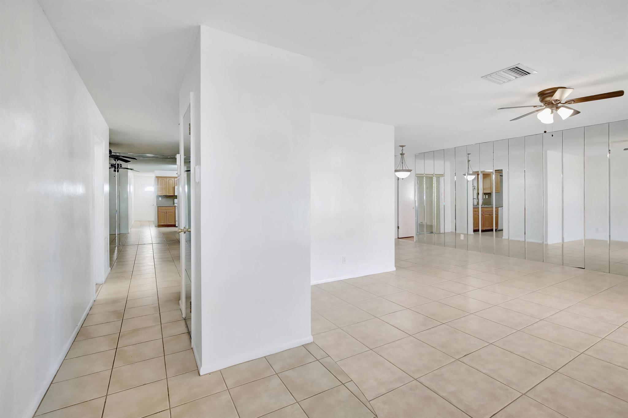 6707 NW 70th Street