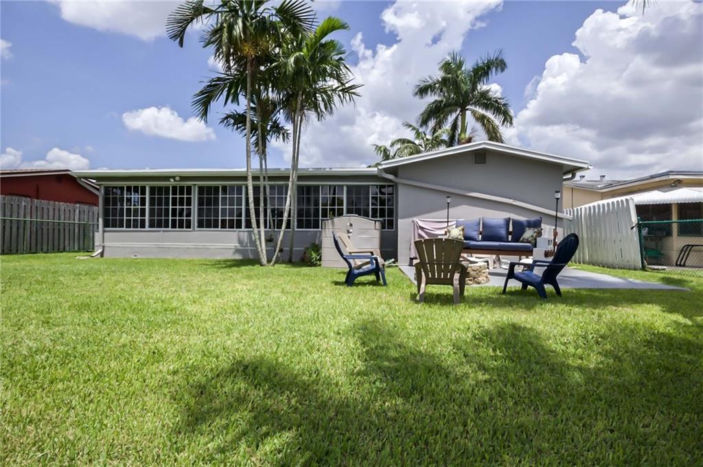 Sunrise Golf Village Sec - Residential
