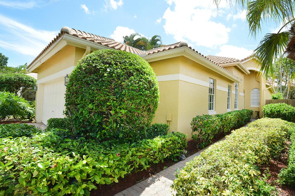 BANYANS - Residential Lease