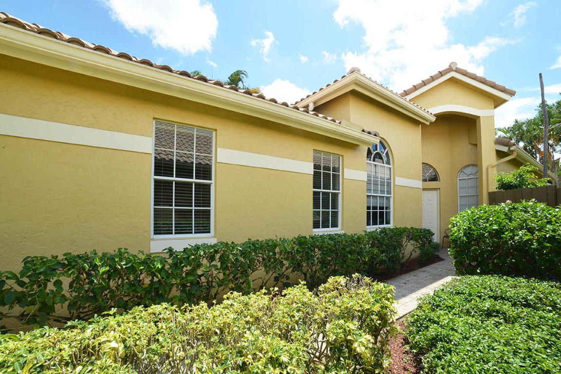 BANYANS - Residential Lease