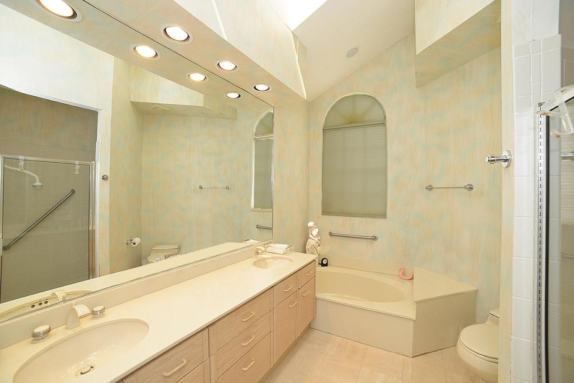 BANYANS - Residential Lease