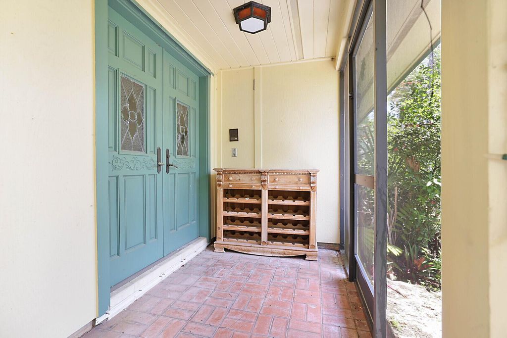 Photo of 18363 Island Oak Avenue, Jupiter, FL 33478 (MLS # R10965162)