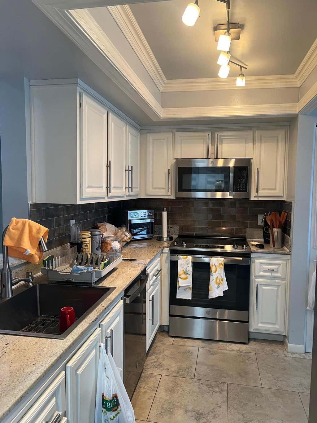 Photo of 14849 Cumberland Drive #1040, Delray Beach, FL 33446 (MLS # B26058461)