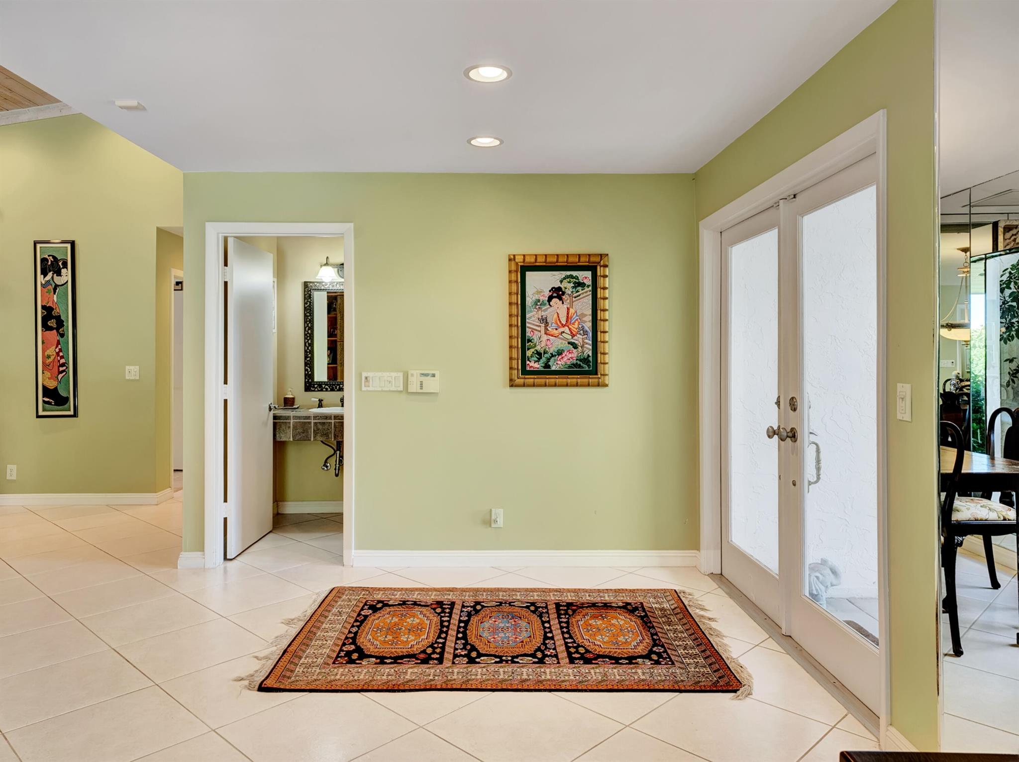 16829 Silver Oak Circle