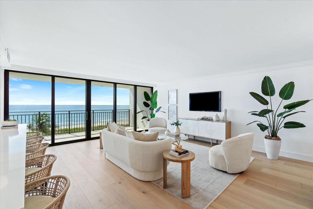 Photo of 1800 S Ocean Boulevard #4b, Boca Raton, FL 33432 (MLS # R11107218)
