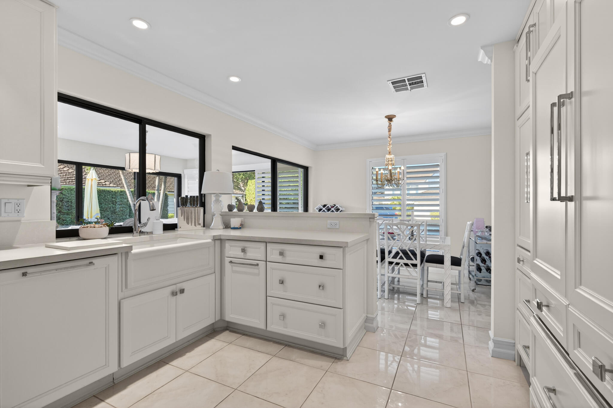 TWELVE OAKS CONDO - Residential