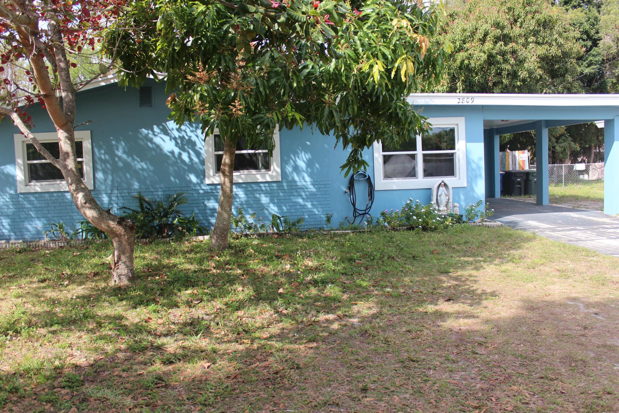 2809 Oleander Boulevard