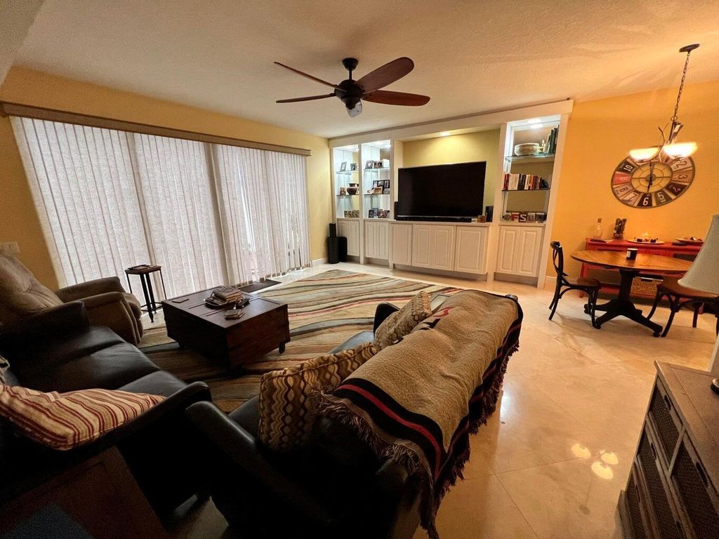 Photo of 401 Capistrano Drive, Palm Beach Gardens, FL 33410 (MLS # R10975840)