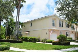 Photo of 401 Capistrano Drive, Palm Beach Gardens, FL 33410 (MLS # R10975840)