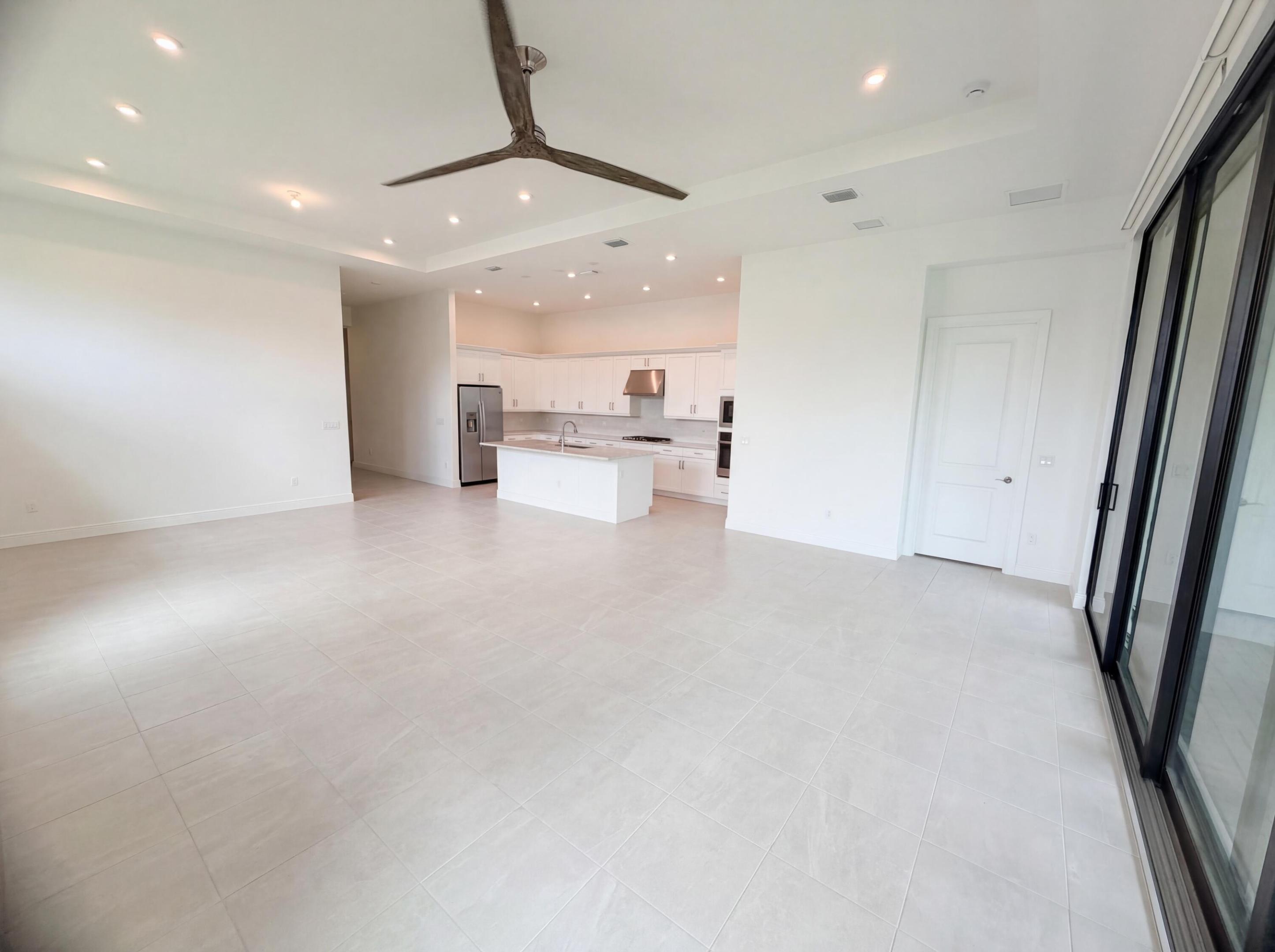 VERANDA ESTATES PHASE 1 - Residential