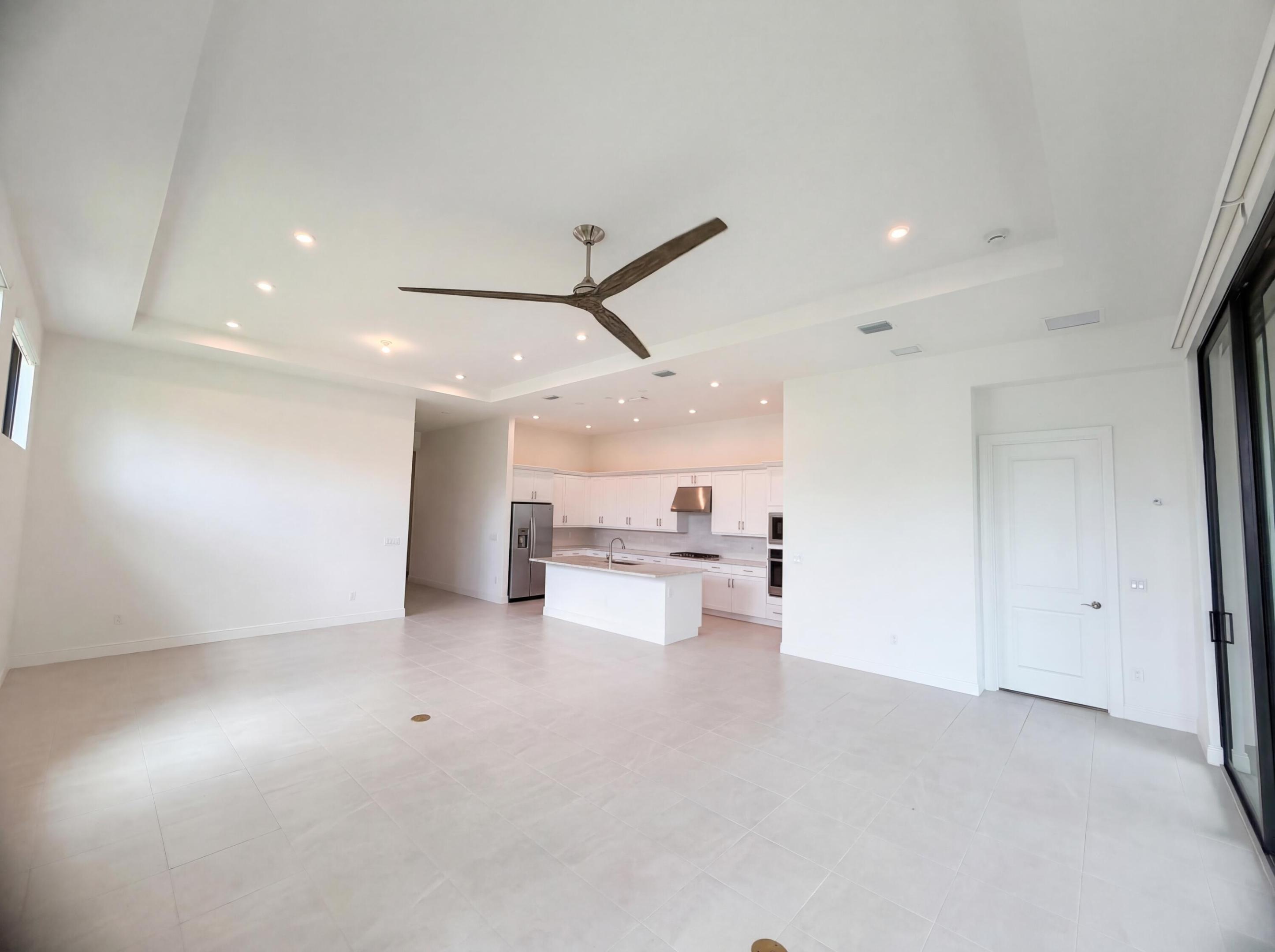 VERANDA ESTATES PHASE 1 - Residential