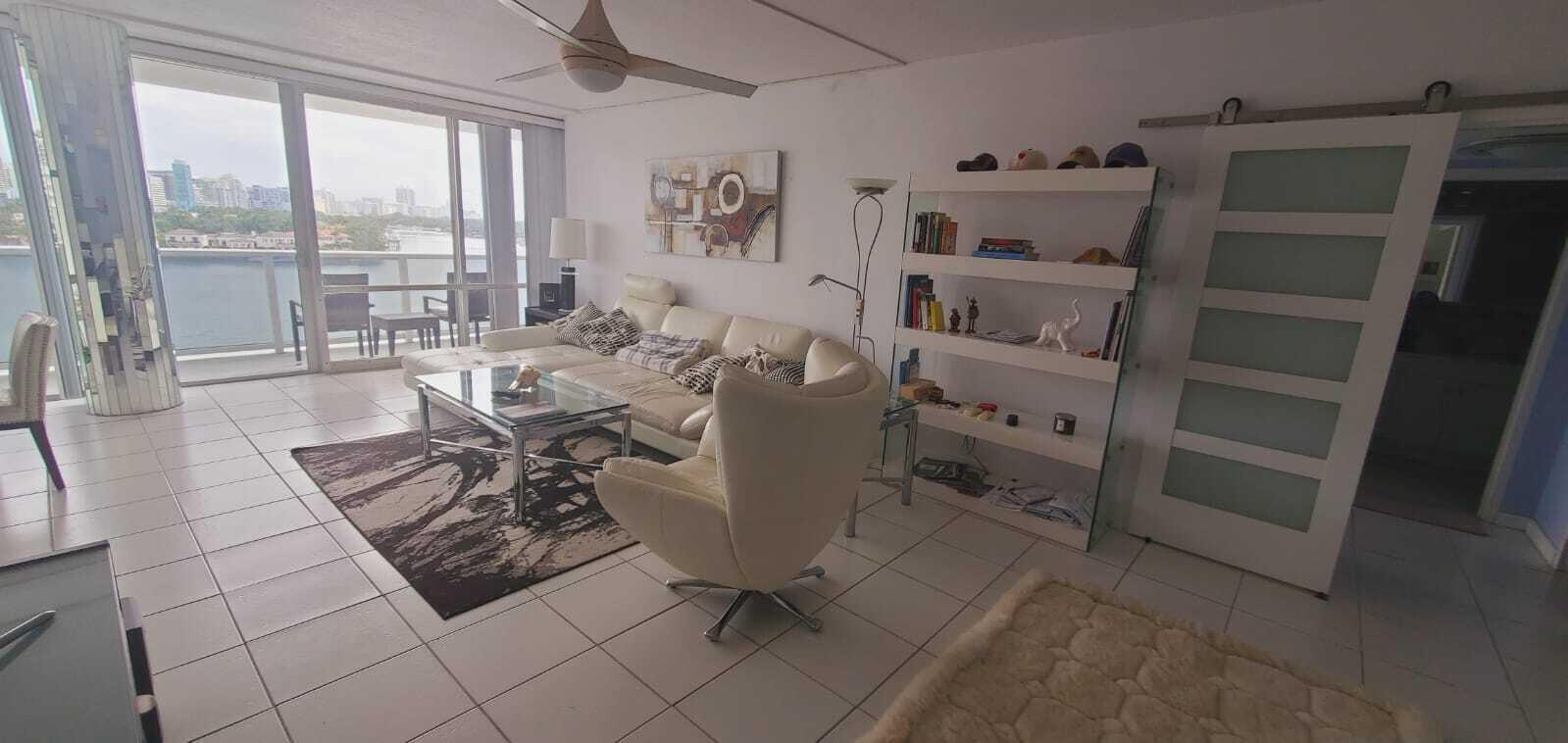 900 Bay Drive 706