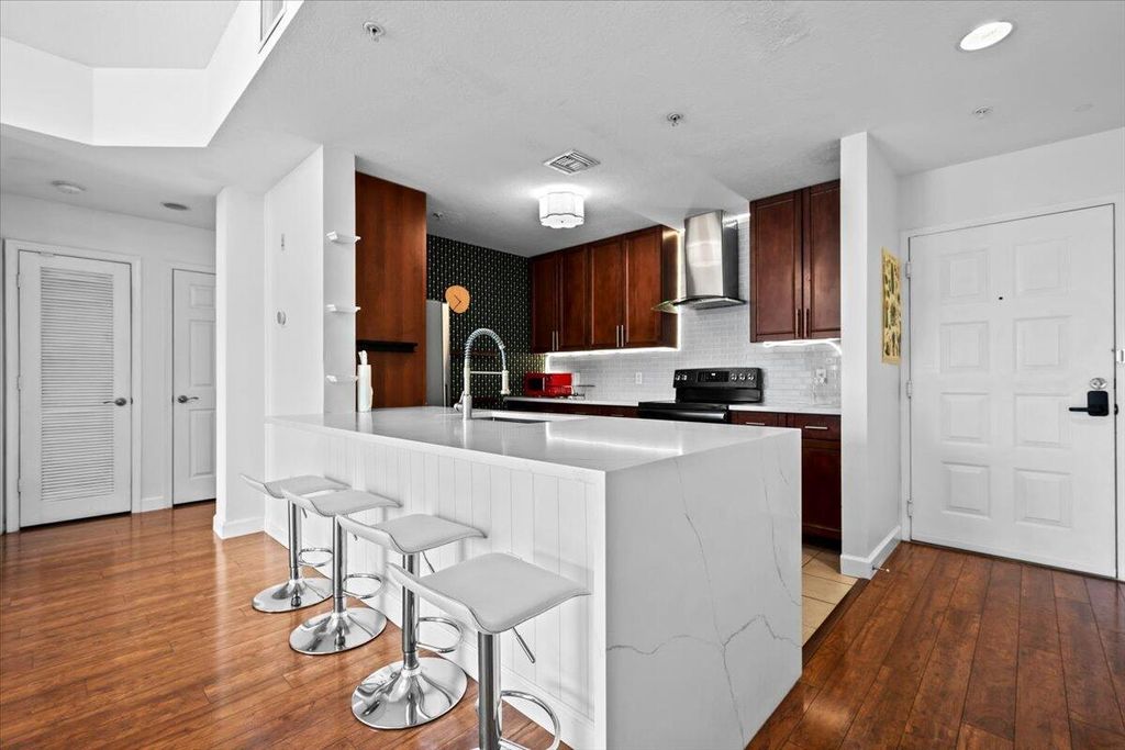 Photo of 1200 Town Center Drive #207, Jupiter, FL 33458 (MLS # R11110161)