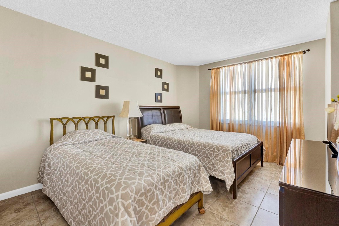 Hemispheres Condo - Residential