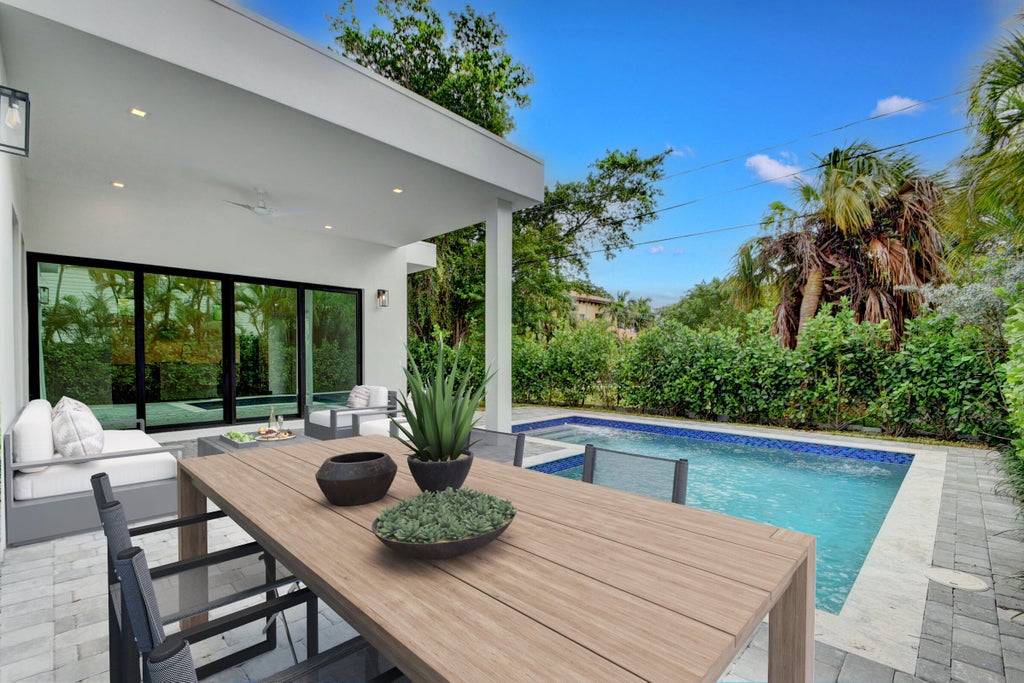 Photo of 120 Summa Street, West Palm Beach, FL 33405 (MLS # B26061705)