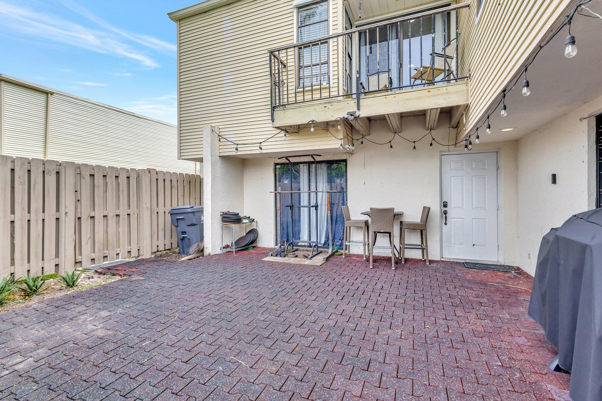 FRENCH QUARTER 3 - Residential